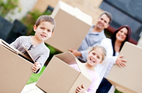 Local movers handling access and parking challenges in White City
